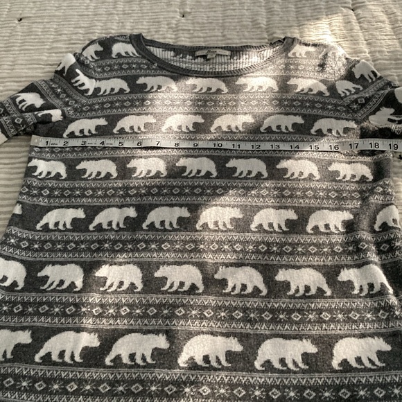 Bass Brand Sweater - Picture 4 of 5